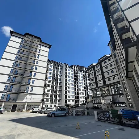 - Boyan - Apartment